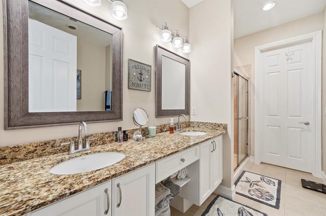 2265 NE 9th Avenue, Wilton Manors, FL 33305