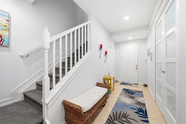 2265 NE 9th Avenue, Wilton Manors, FL 33305