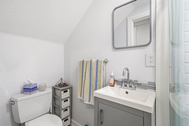 2265 NE 9th Avenue, Wilton Manors, FL 33305