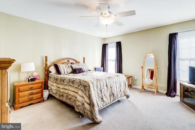 66 AGAPE DR, Ephrata, PA 17522