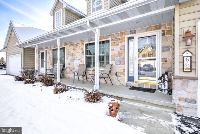 66 AGAPE DR, Ephrata, PA 17522
