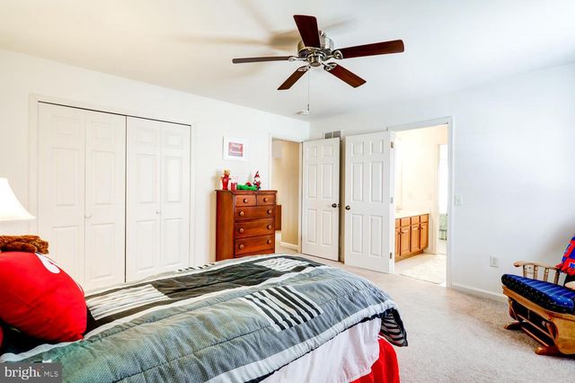 66 AGAPE DR, Ephrata, PA 17522