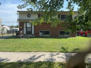 23135 Candace Street, Rockwood, MI 48173