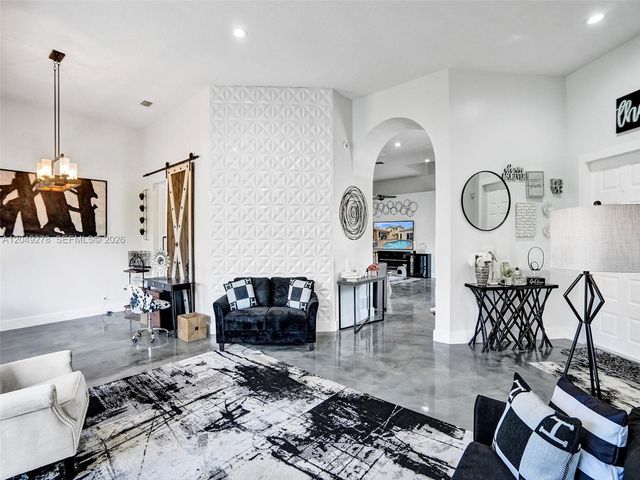 303 NW 119th Dr, Coral Springs, FL 33071