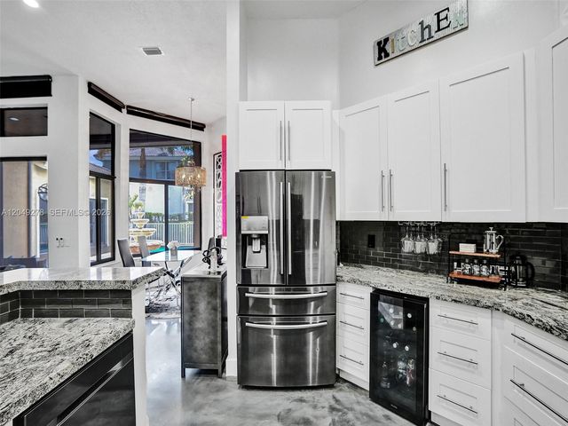 303 NW 119th Dr, Coral Springs, FL 33071