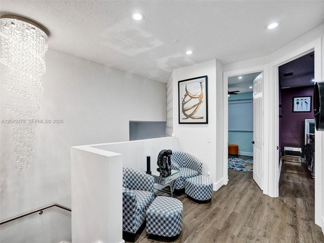 303 NW 119th Dr, Coral Springs, FL 33071