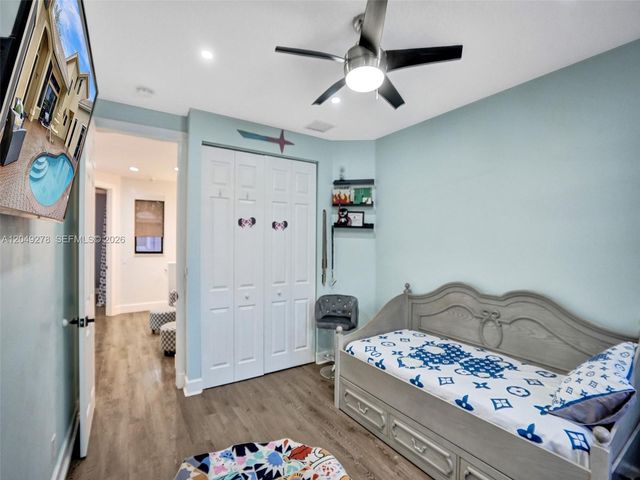 303 NW 119th Dr, Coral Springs, FL 33071