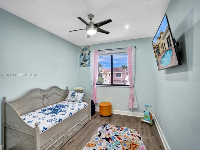 303 NW 119th Dr, Coral Springs, FL 33071