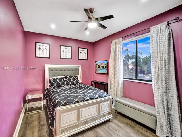 303 NW 119th Dr, Coral Springs, FL 33071