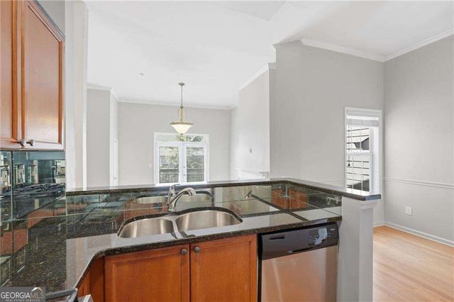 4254 River Green Drive NW 604, Atlanta, GA 30327