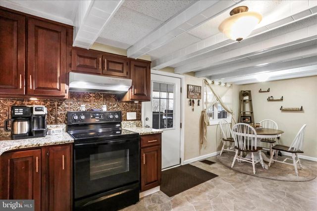 5529 GREENVILLAGE ROAD, Chambersburg, PA 17202