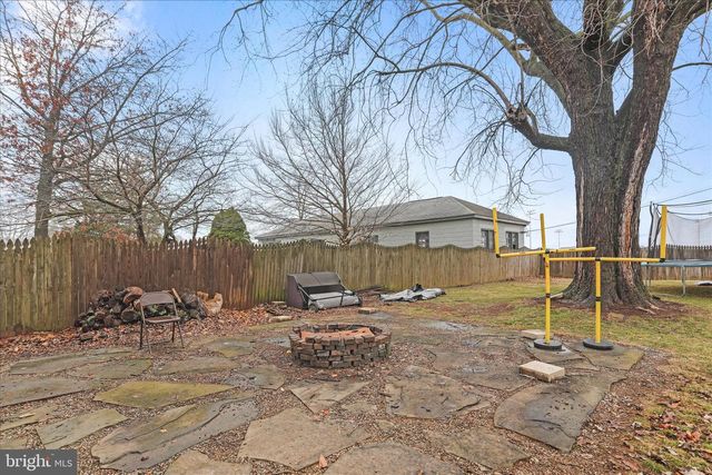 5529 GREENVILLAGE ROAD, Chambersburg, PA 17202