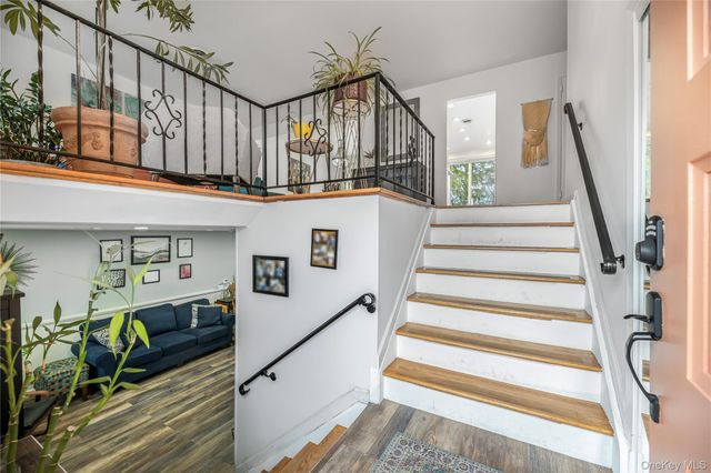 72 S Mary Francis Street, Tappan, NY 10983