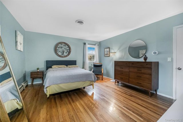 72 S Mary Francis Street, Tappan, NY 10983