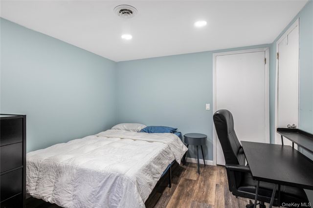 72 S Mary Francis Street, Tappan, NY 10983
