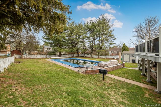 72 S Mary Francis Street, Tappan, NY 10983