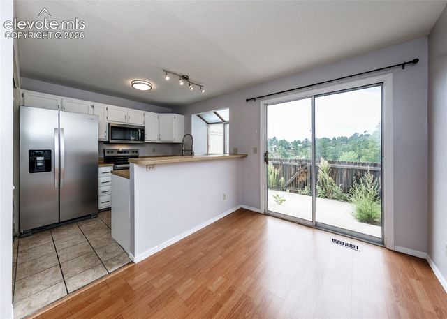 6712 Mountain Top Lane, Colorado Springs, CO 80919