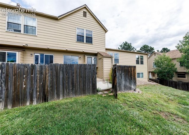 6712 Mountain Top Lane, Colorado Springs, CO 80919