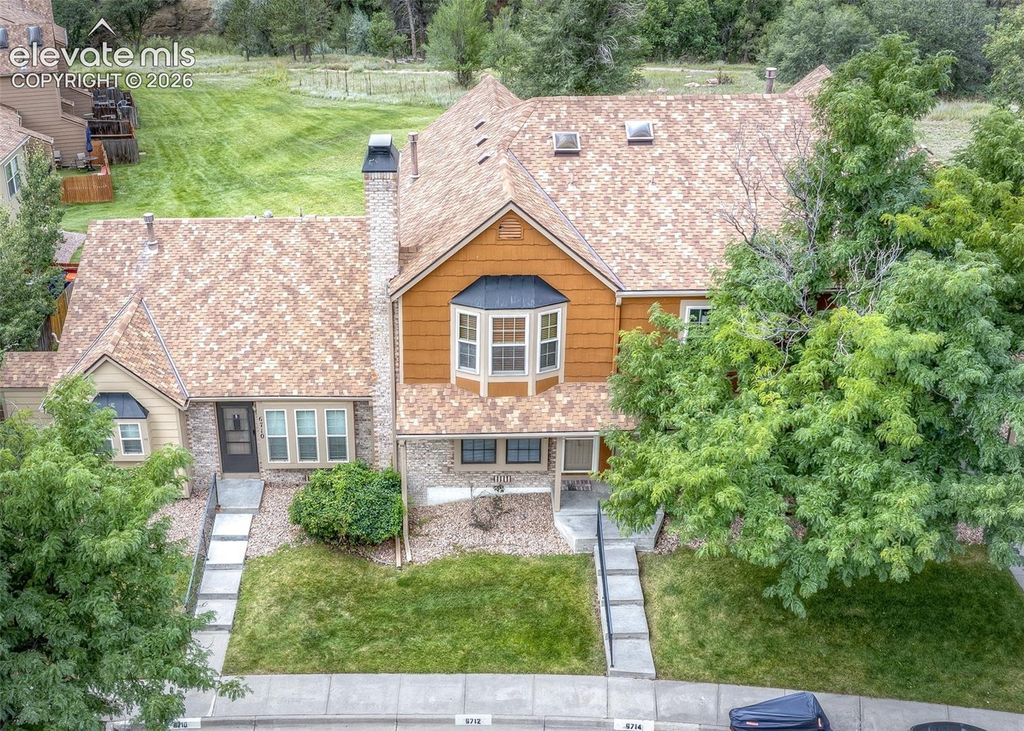 6712 Mountain Top Lane, Colorado Springs, CO 80919