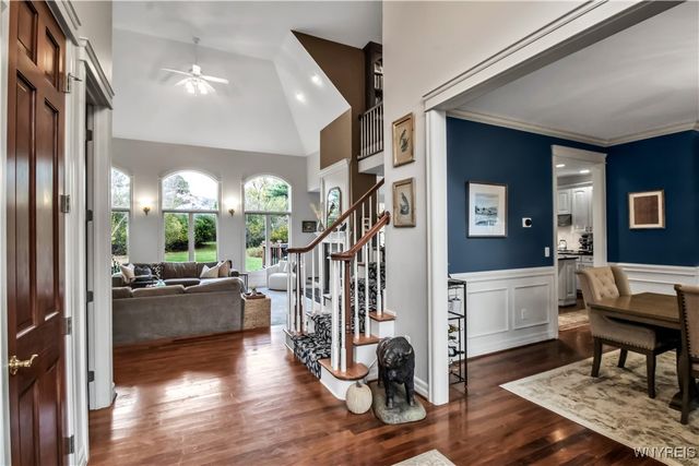 12 Woodthrush Trail, Orchard Park, NY 14127