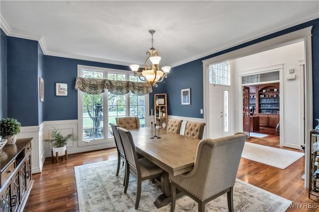 12 Woodthrush Trail, Orchard Park, NY 14127