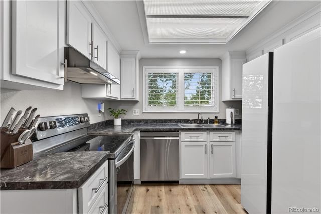6396 S Emporia Circle, Englewood, CO 80111