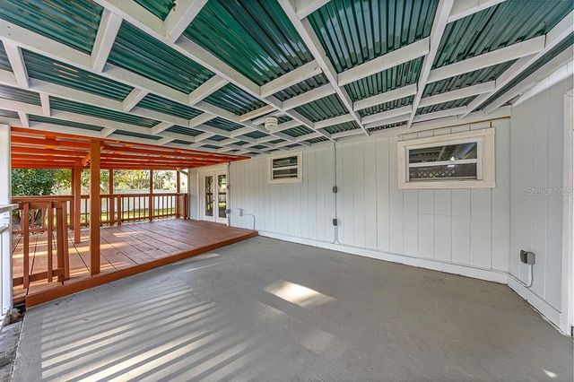 895 SW 80TH AVENUE, Ocala, FL 34481