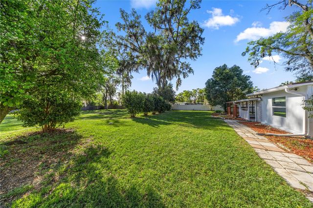 895 SW 80TH AVENUE, Ocala, FL 34481