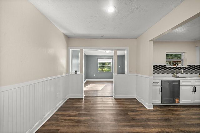 895 SW 80TH AVENUE, Ocala, FL 34481