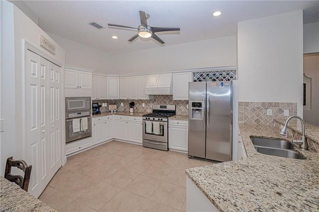 3815 Surfside BLVD, Cape Coral, FL 33914