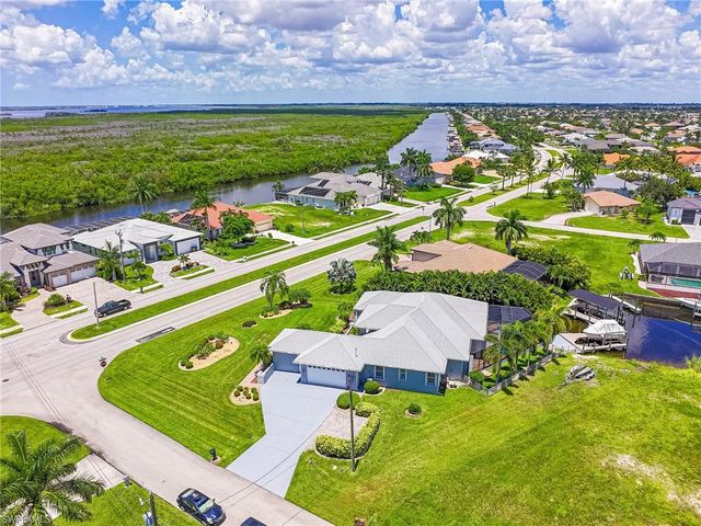 3815 Surfside BLVD, Cape Coral, FL 33914