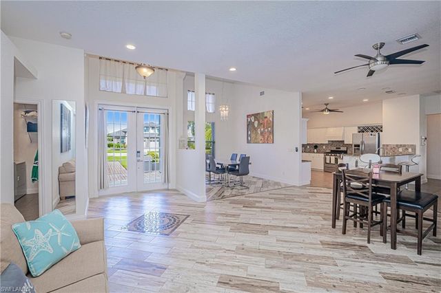 3815 Surfside BLVD, Cape Coral, FL 33914