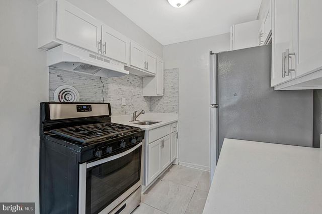 107 JOLIET ST SW, Washington, DC 20032