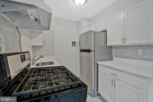107 JOLIET ST SW, Washington, DC 20032