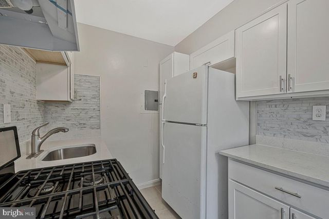 107 JOLIET ST SW, Washington, DC 20032