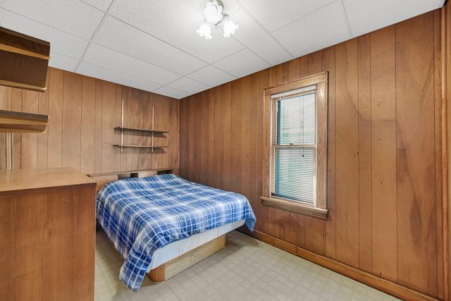 2806 Schrage Avenue, Whiting, IN 46394