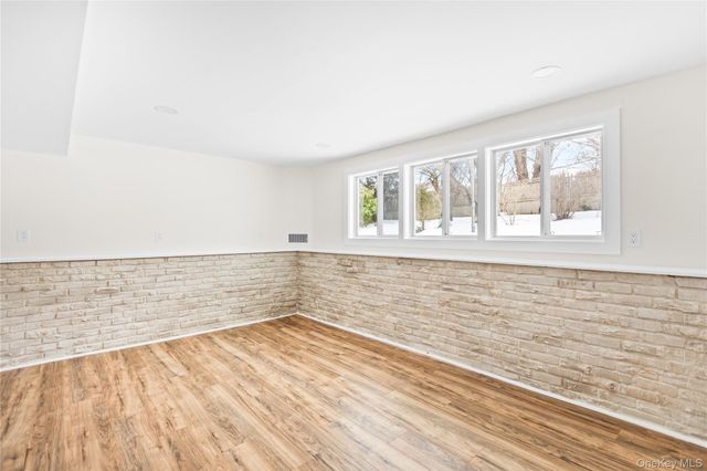 3106 Devon Avenue, Medford, NY 11763