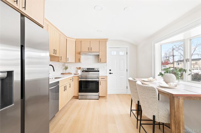 3106 Devon Avenue, Medford, NY 11763