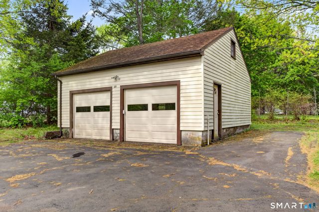 121 Cherry Hill Road, Middlefield, CT 06455