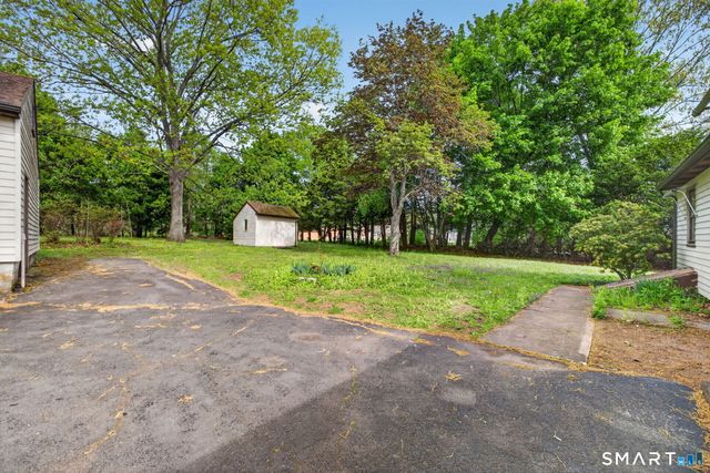 121 Cherry Hill Road, Middlefield, CT 06455