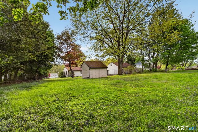 121 Cherry Hill Road, Middlefield, CT 06455