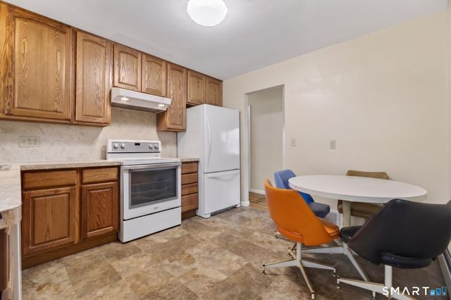 121 Cherry Hill Road, Middlefield, CT 06455
