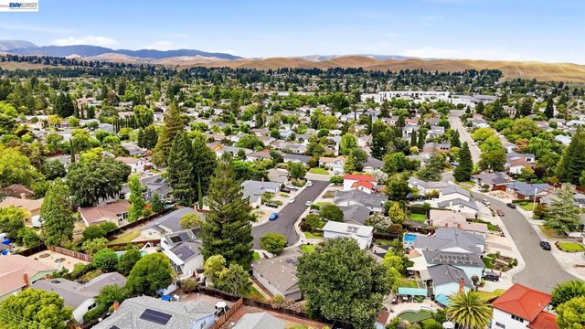 137 Wilton Pl, San Ramon, CA 94583