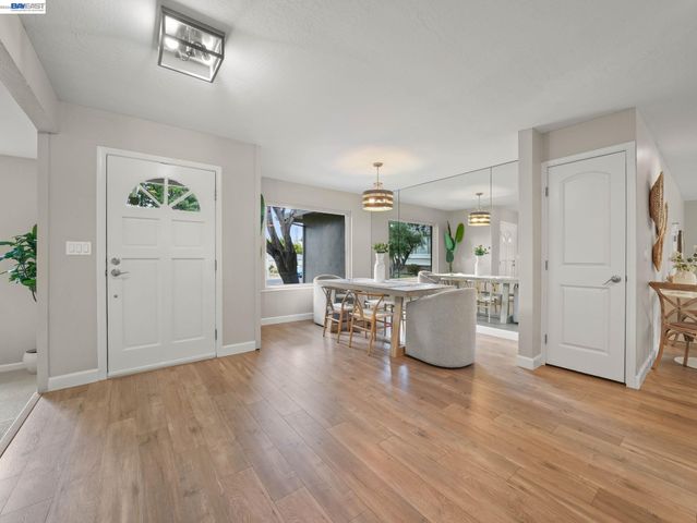 137 Wilton Pl, San Ramon, CA 94583