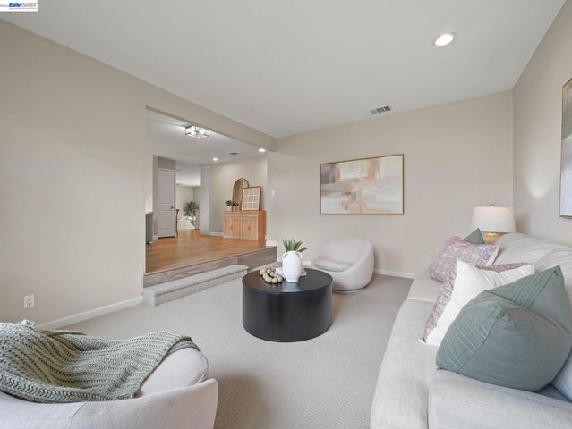 137 Wilton Pl, San Ramon, CA 94583