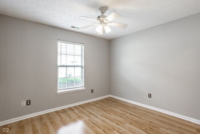 1746 Stonewall Circle, Greenfield, IN 46140