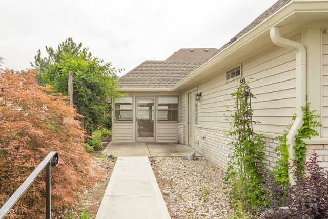 1746 Stonewall Circle, Greenfield, IN 46140
