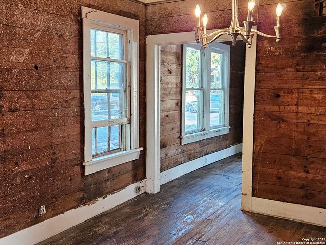 1717 Rogers, San Antonio, TX 78208