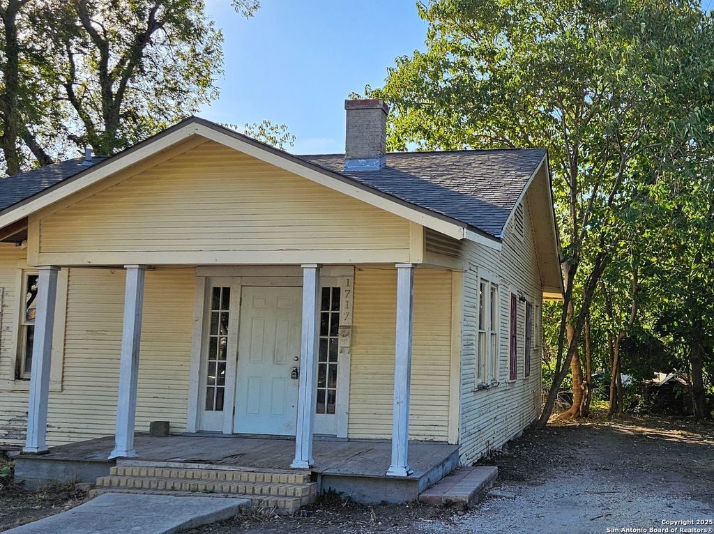 1717 Rogers, San Antonio, TX 78208