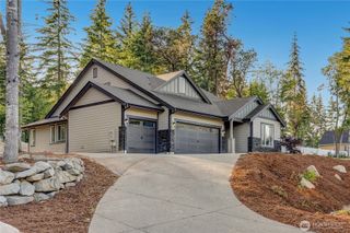 812 Tiedeman Road NW, Lakebay, WA 98349
